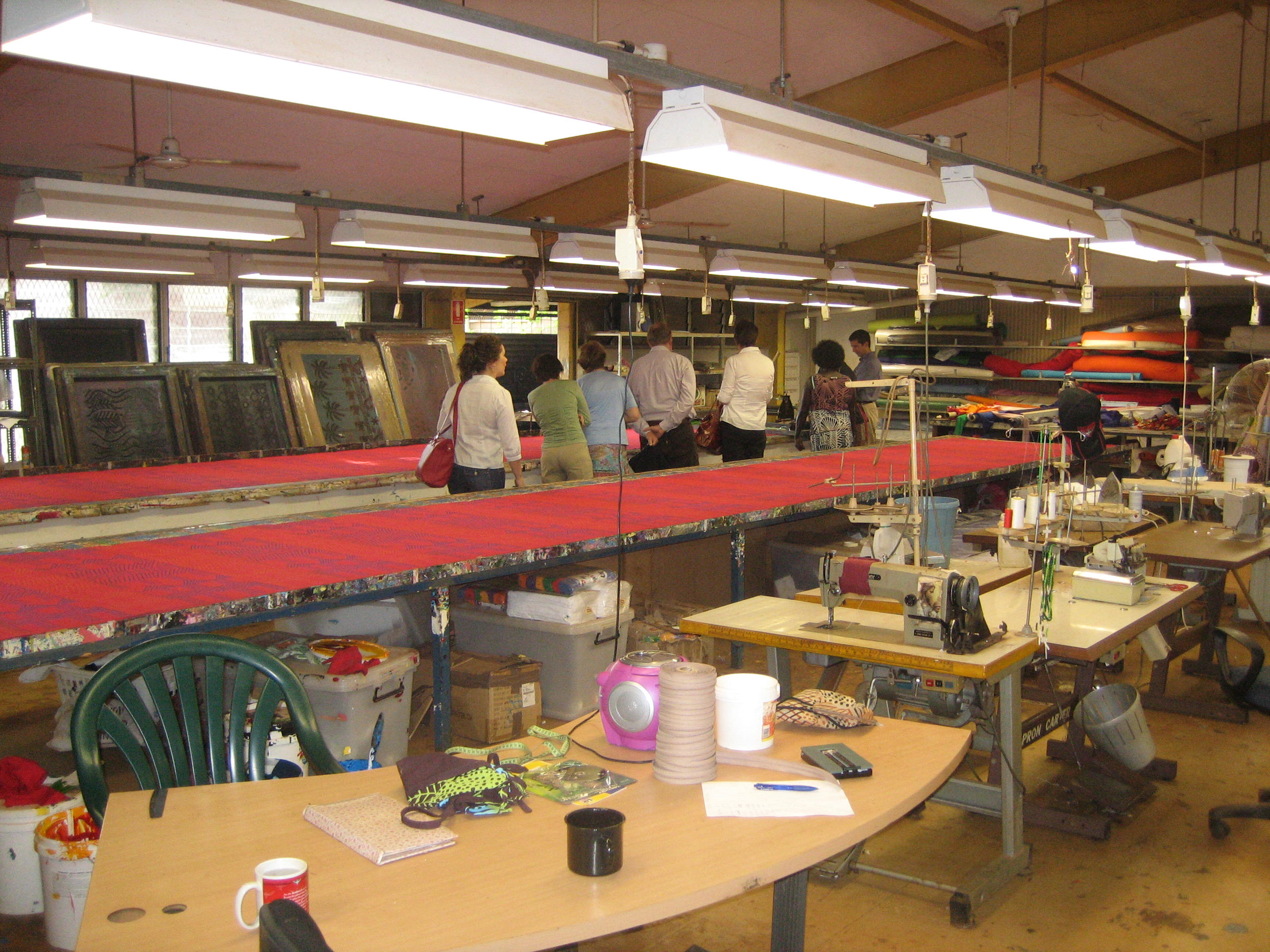 \x3cp\x3eVisit to Tiwi Designs, 19 May 2009.\x3c/p\x3e