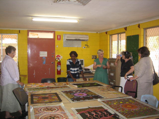 \x3cp\x3eSite visit, Alice Springs, 21 February 2007.\x3c/p\x3e