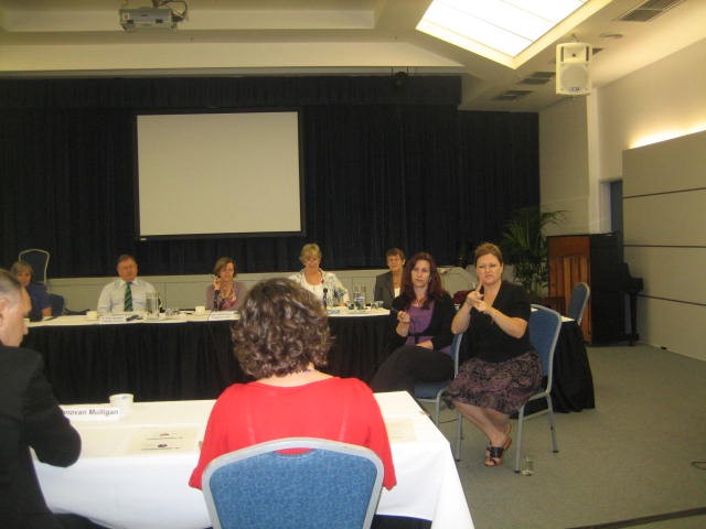 \x3cp\x3eCommunity Affairs References Committee hearing, Wesley Conference Centre, Sydney, 11 November 2009. Witnesses Donovan Mulligan and Kate Nelson from Deaf Australia appear before (L-R) Senators Claire Moore, [unknown], Rachel Siewert, Sue Boyce and Judith Adams.\x3c/p\x3e