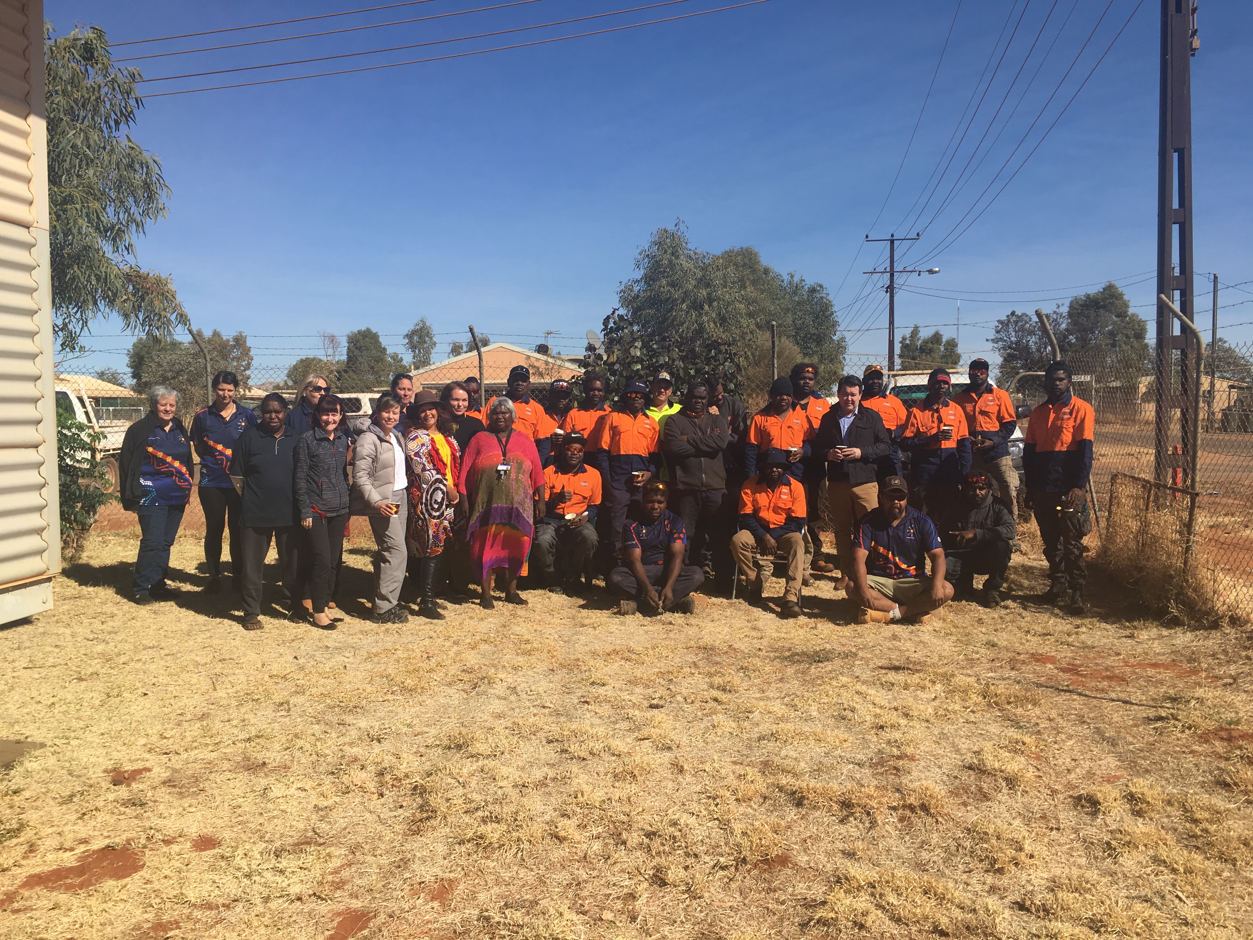 \x3cp\x3eCommittee members with Community Development Program participants and Ngurratjuta Pmara Ntjarra staff at Papunya, NT, 29 August 2017. Includes Senators Jenny McAllister [Chair], Dean Smith, Malarndirri McCarthy, Rachel Siewert and Kimberley Kitching.\x3c/p\x3e